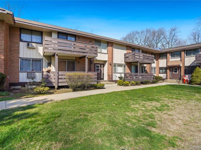 Condo for sale in Rockland, New York