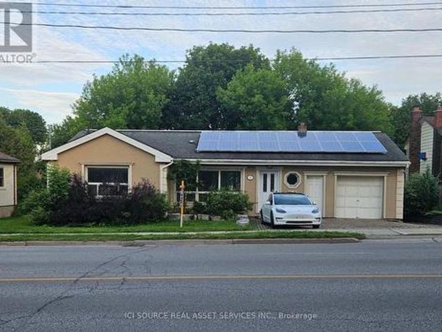 House for sale in Guelph, Ontario