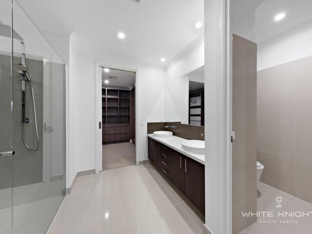 House for sale in Sienna, Melbourne