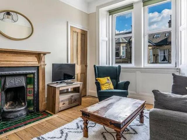 Apartment for rent in Merchiston, Scotland