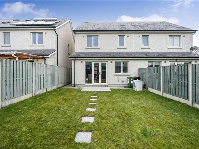 Detached House for sale in Dublin 24, Saggart