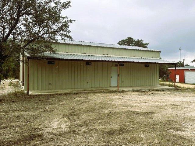 House for sale in Leakey, Texas