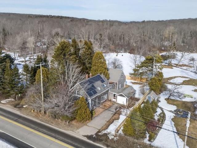 House for sale in Cape Elizabeth, Maine