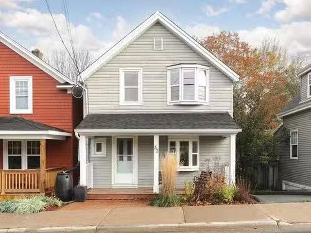 House for sale in Dartmouth, Nova Scotia