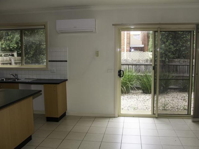 Townhouse for rent in Camerons Creek, Victoria