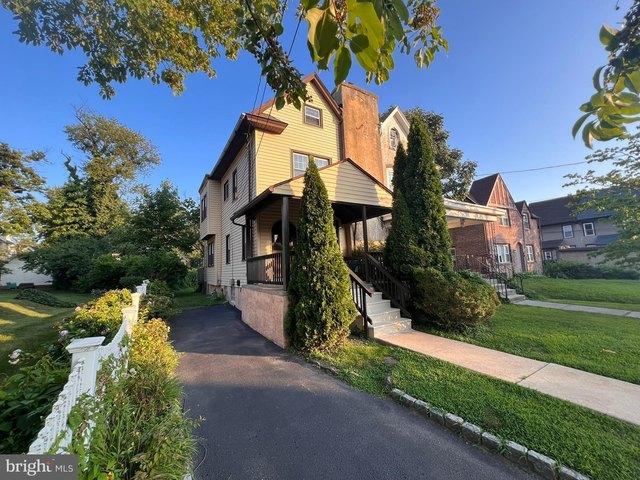 Townhouse for sale in Delco, Pennsylvania