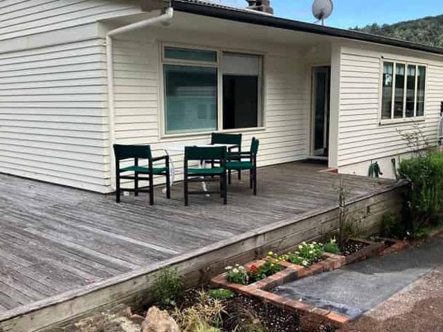 House for rent in Whangaparaoa, Oroua County