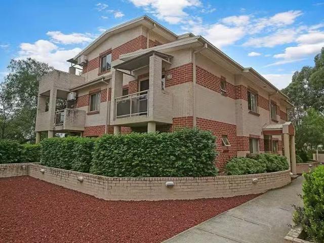Apartment for rent in Toongabbie
