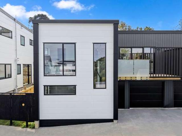 House for sale in Whangaparaoa