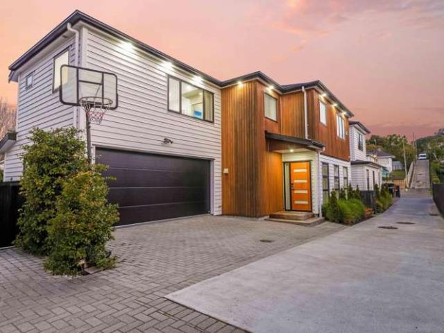 House for sale in Avondale, Oroua County