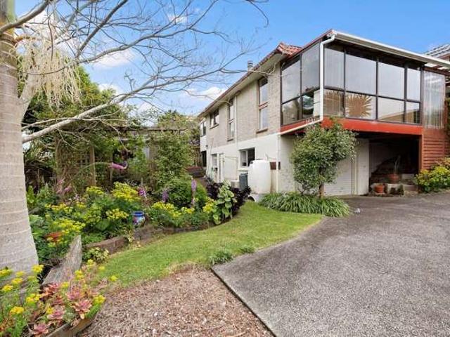 Apartment for rent in Wairau Valley