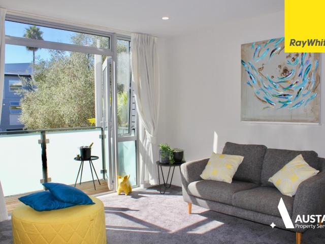Apartment for rent in Mechanics Bay, Auckland