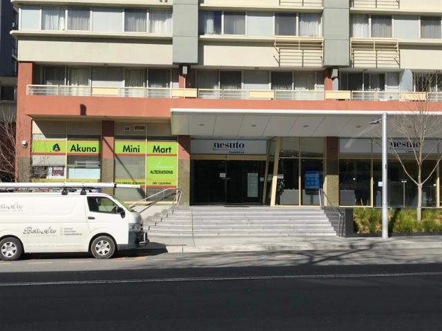 Showroom for rent in City