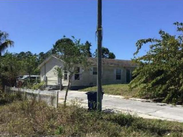 House for sale in Lehigh Acres, Lehigh Acres