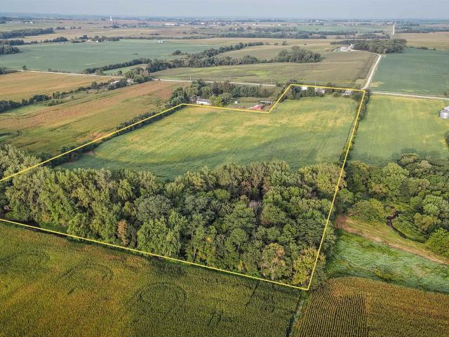 House for sale in Center Point, Benton County