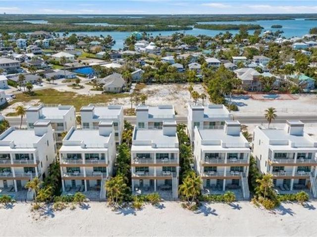 House for sale in Fort Myers Beach, Florida