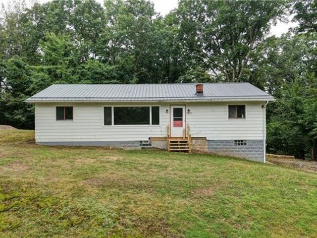 House for sale in New Philadelphia, Ohio