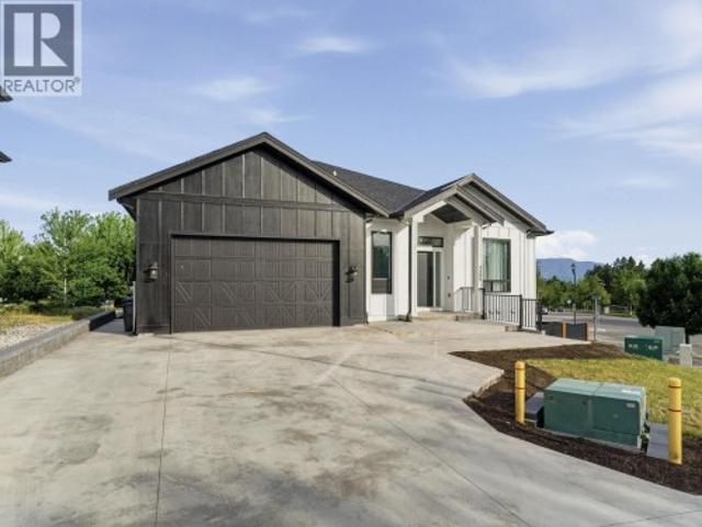 House for sale in Winfield, British Columbia