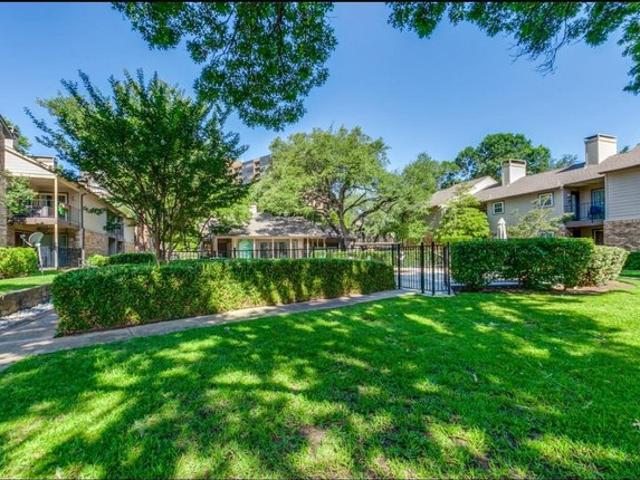 Condo for sale in Dallas, Texas