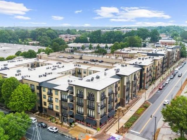 Condo for sale in Chamblee, Georgia