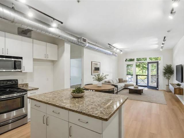 Condo for sale in Chamblee, Georgia