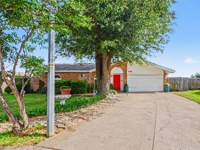 House for sale in Denton, Texas