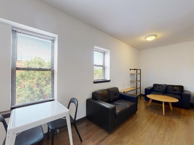 Apartment for rent in Chicago Park, Illinois