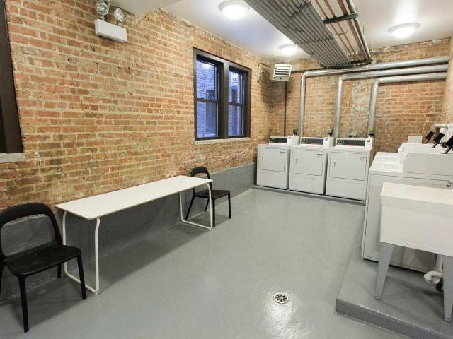 Apartment for rent in Chicago Park, Illinois