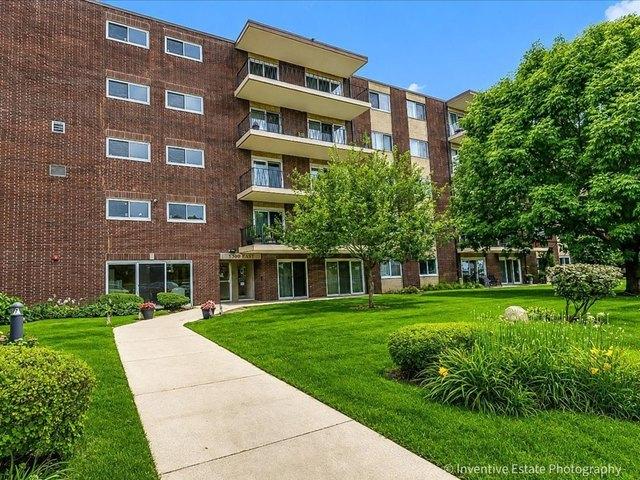 Condo for sale in Downers Grove, DuPage County