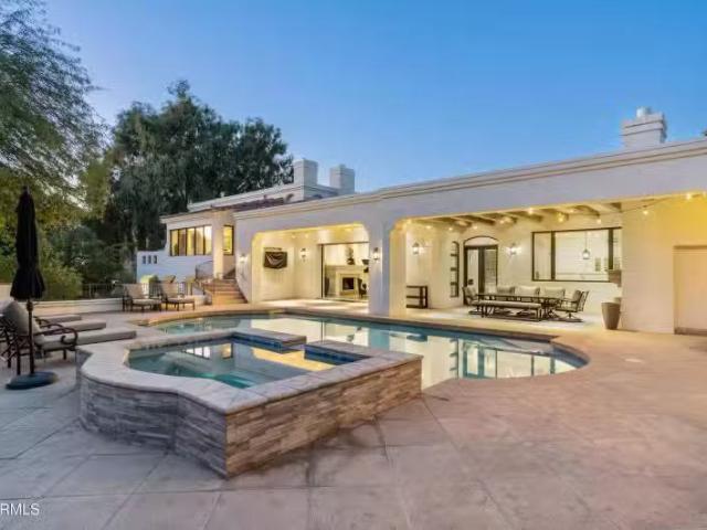 House for sale in Paradise Valley