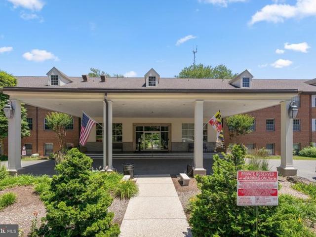 Condo for sale in Bethesda, Maryland