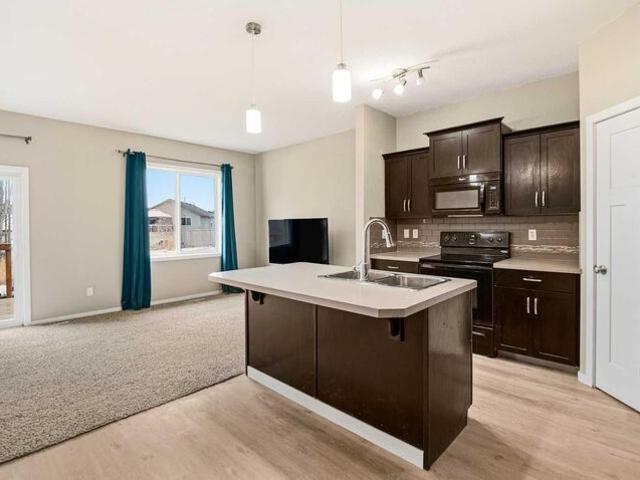 House for sale in Sylvan Lake, Alberta