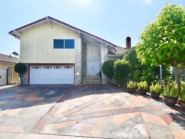 House for sale in Midway City, California