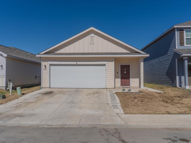 House for sale in Leesville, Texas