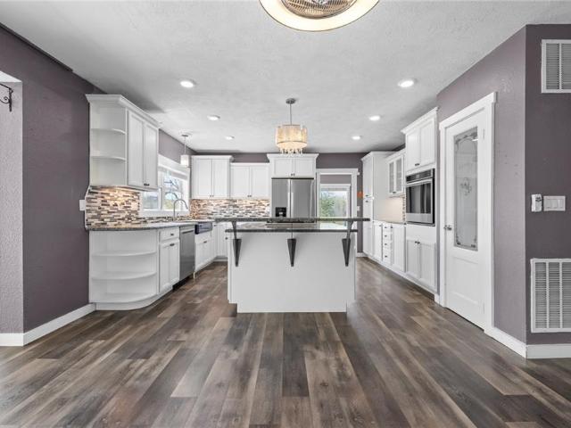 House for sale in Harrison, Boone County