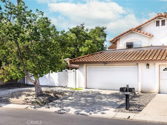 Townhouse for sale in Agoura Hills, California