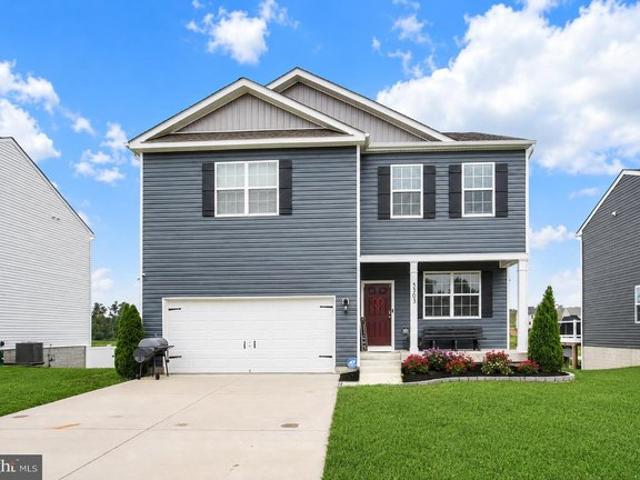 House for sale in Spring Grove, Pennsylvania