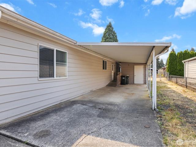 House for sale in Thurston, Washington