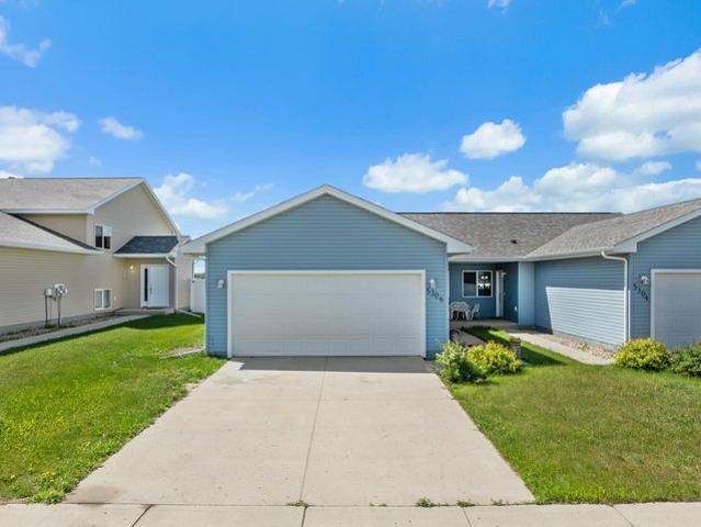 Townhouse for sale in Minot, North Dakota