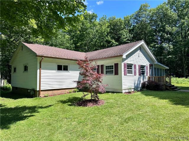 House for sale in Stafford, New York