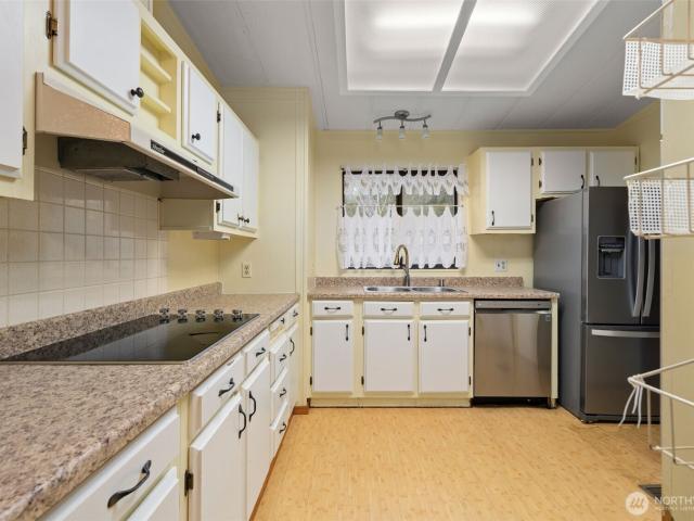 House for sale in Tracyton, Washington