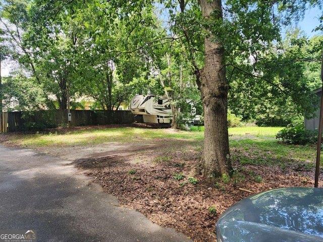 Land for sale in Flowery Branch, Georgia
