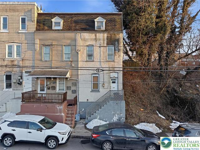 Townhouse for sale in Lehigh, Pennsylvania