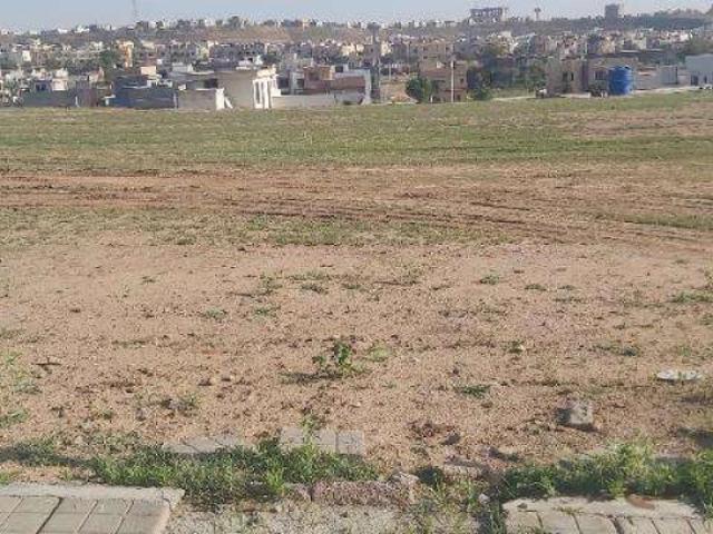 Land for sale in Islamabad