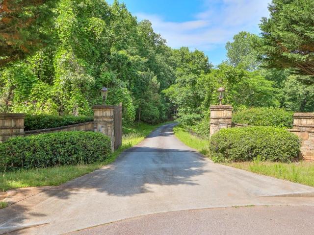 Land for sale in Gainesville, Georgia