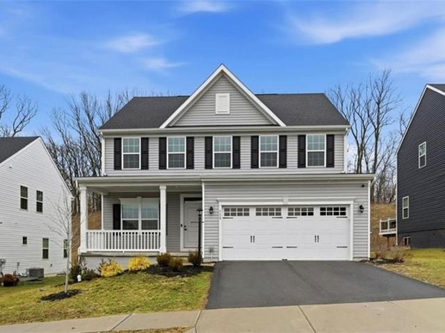 House for sale in Zelienople, Pennsylvania