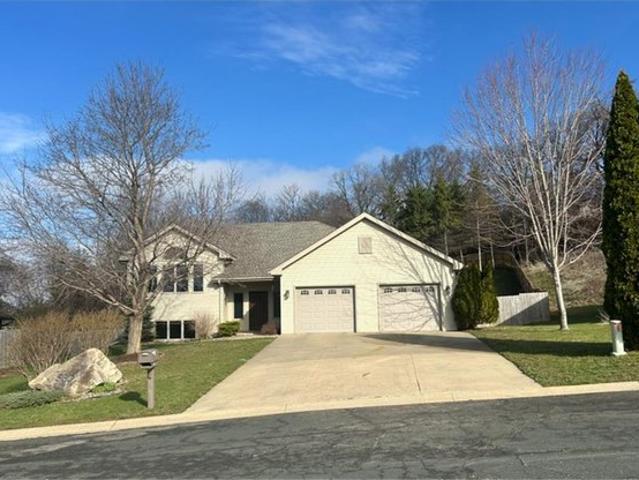 House for sale in Pine Island, Minnesota