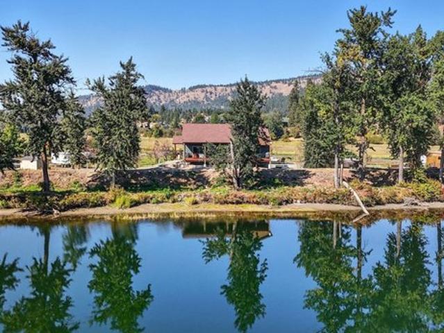 House for sale in Saint Maries, Idaho