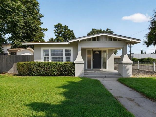 House for sale in Oakdale, California