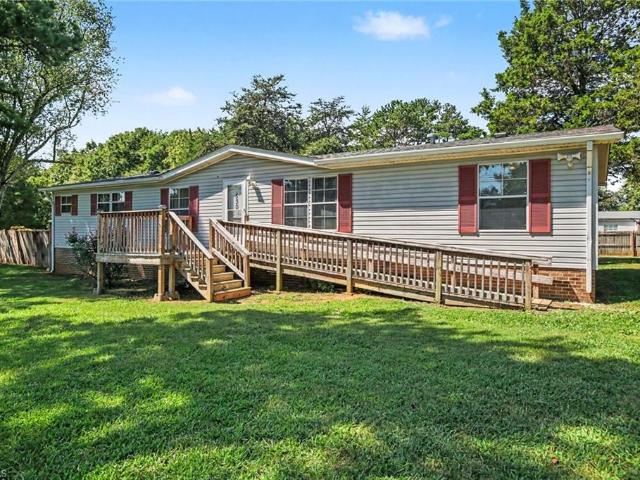 House for sale in Cooleemee, North Carolina